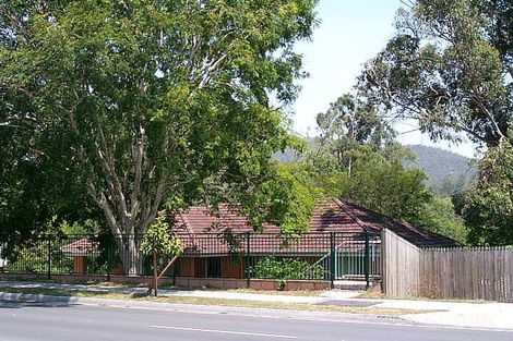 1072 Waterworks Rd, The Gap, QLD 4061