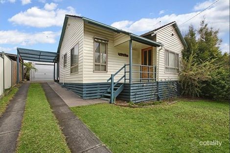 Property photo of 4 Dwyer Street Moe VIC 3825
