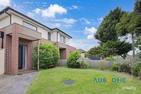 2a Coombs Ave, Oakleigh South, VIC 3167