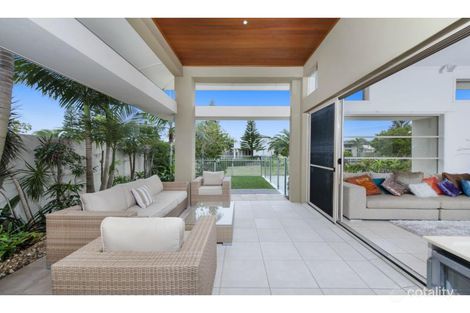 6117 Trasimeno Ave, Hope Island, QLD 4212