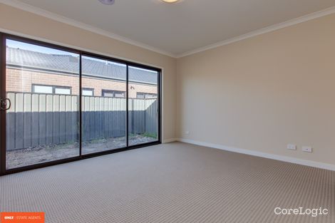 Property photo of 11 Elodea Way Cranbourne North VIC 3977