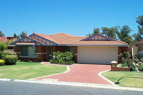 19 Silkwillow Rmbl, Woodvale, WA 6026