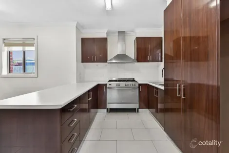 Property photo of 2/927 Heatherton Road Springvale VIC 3171
