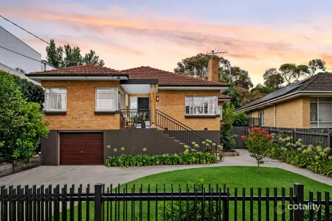 Property photo of 18 Loeman Street Strathmore VIC 3041