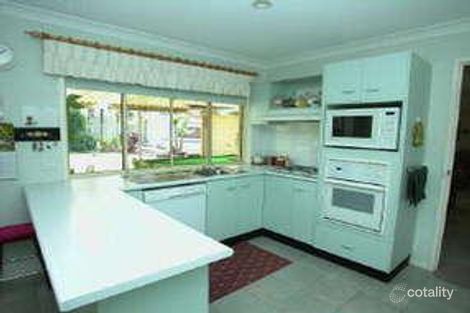 Property photo of 13 Merideth Place Green Point NSW 2251
