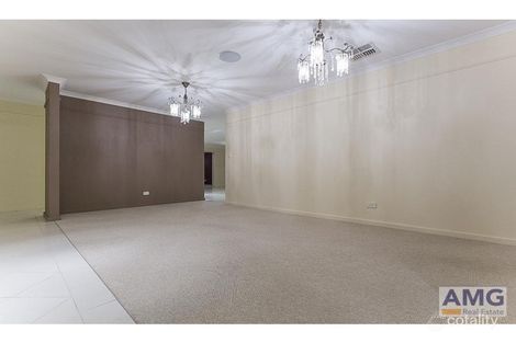 Property photo of 9 Hoop Place Canning Vale WA 6155