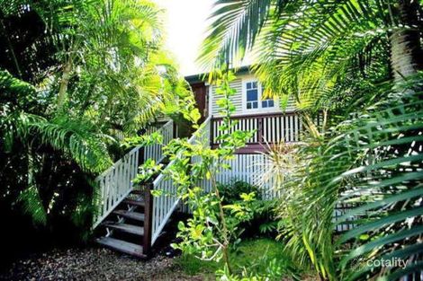 33 Philp St, Hermit Park, QLD 4812