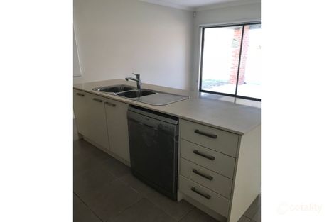 Property photo of 40 Carmen Road Point Cook VIC 3030