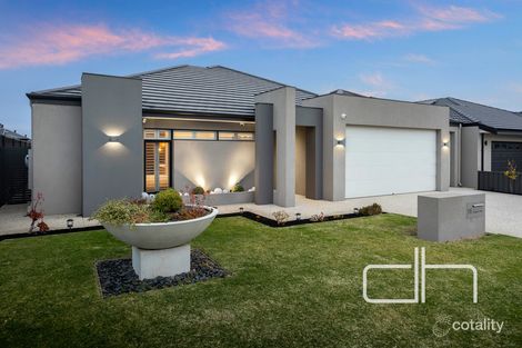 Property photo of 16 Anguria View Landsdale WA 6065