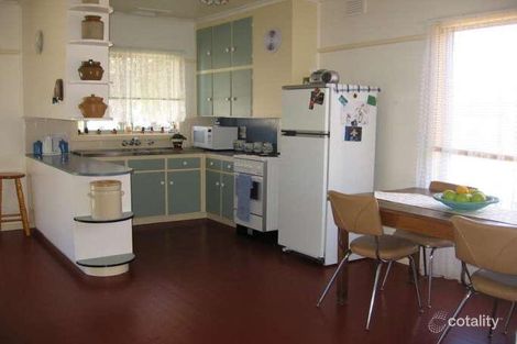 Property photo of 5 Mokana Street Kerang VIC 3579