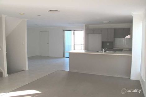 Property photo of 5/10 Arthur Street Boyne Island QLD 4680