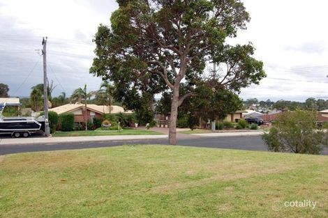 Property photo of 11 Parkfield Way Australind WA 6233