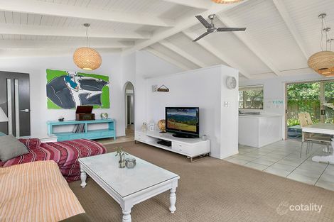 Property photo of 2/5 Bareena Place Warana QLD 4575