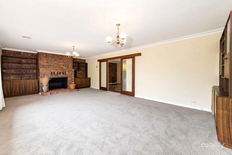 Property photo of 4 Macrobertson Street Mawson ACT 2607