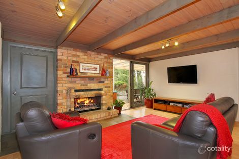 Property photo of 6 Mountain Drive Mooroolbark VIC 3138