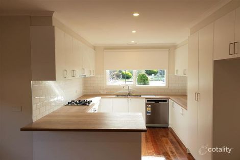 Property photo of 6 Maylands Crescent Glen Waverley VIC 3150