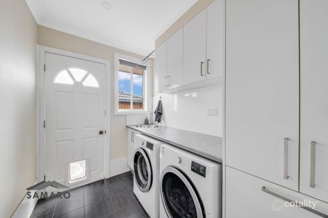 Property photo of 11 Dobroyd Avenue Camden NSW 2570