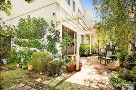 Property photo of 52 Beacon Vista Port Melbourne VIC 3207