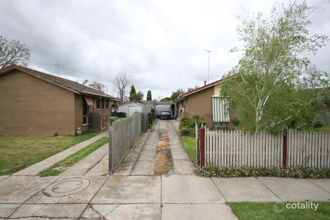 15 Challenger Cl, Whittington, VIC 3219