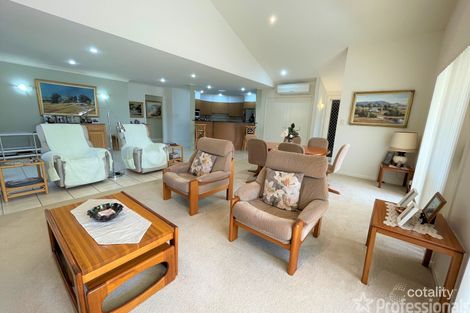 2/10 Grevillea Ct, Tuncurry, NSW 2428