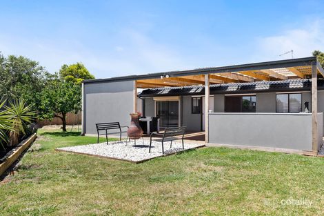 Property photo of 23 Megan Close Cranbourne West VIC 3977