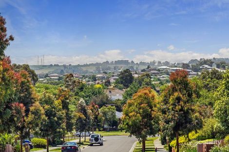 Property photo of 10 Dunnell Rise Berwick VIC 3806