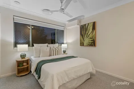 Property photo of 22/191 Greenacre Drive Arundel QLD 4214