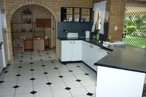 Property photo of 9 Sutton Court Andergrove QLD 4740