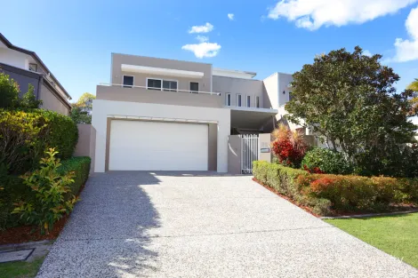 1/1016 Lakeview Tce, Benowa, QLD 4217