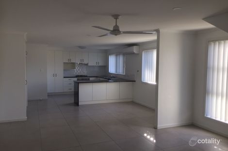 Property photo of 2/75 Park Avenue Yamba NSW 2464