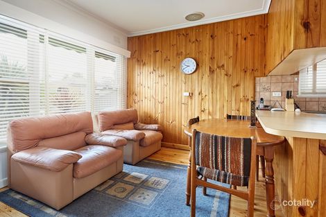 Property photo of 18 Wireless Street Kangaroo Flat VIC 3555