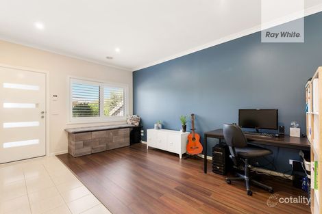 Property photo of 10 Freshwater Way South Morang VIC 3752