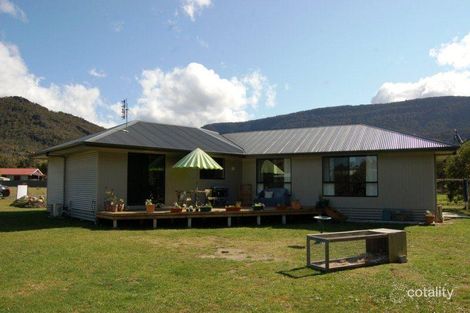Property photo of 3 Sentinel Court Halls Gap VIC 3381