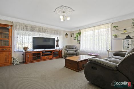 Property photo of 4 Burnside Street Moe VIC 3825