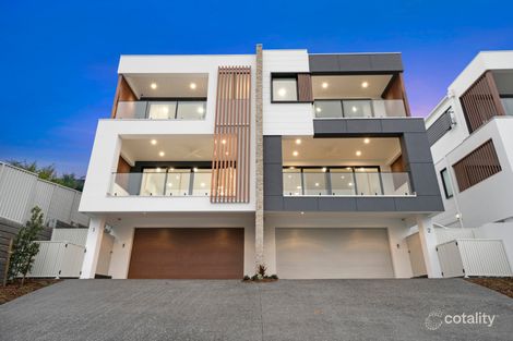 8 Thelma Ave, Biggera Waters, QLD 4216