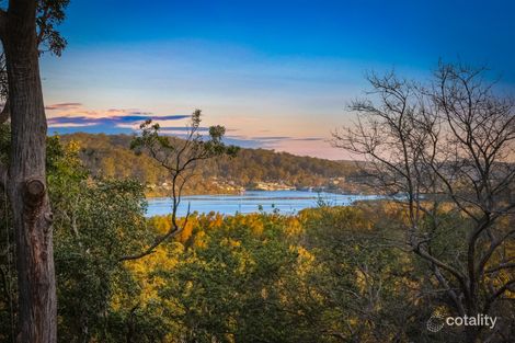 Property photo of 10 View Parade Saratoga NSW 2251
