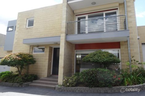 2/17 Munro St, Kew East, VIC 3102