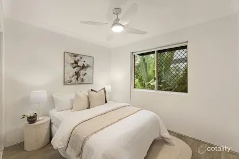 Property photo of 2/29 Vincent Street Indooroopilly QLD 4068