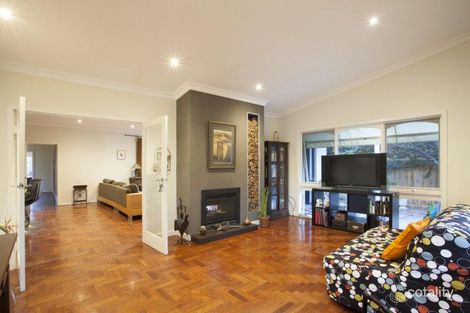 Property photo of 24 Atkinson Street Murrumbeena VIC 3163