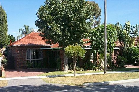 3 Ungaroo Rd, Westminster, WA 6061