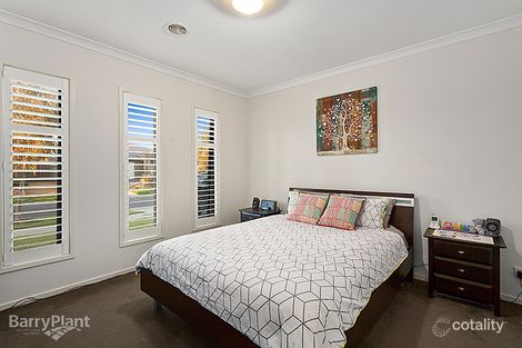 Property photo of 42 Bimberry Circuit Clyde VIC 3978