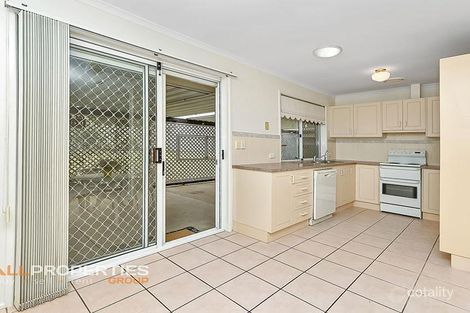 Property photo of 161 Waller Road Regents Park QLD 4118