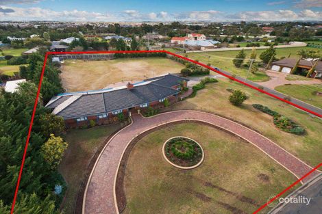 Property photo of 17 Kingston Boulevard Hoppers Crossing VIC 3029