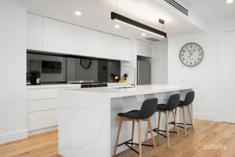 Property photo of 40 Clifton Street Aberfeldie VIC 3040