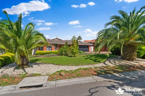 Property photo of 8 Tiffany Crescent Roxburgh Park VIC 3064
