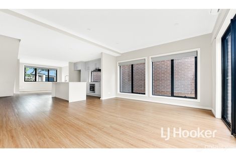 Property photo of 2B Alma Road Hampton Park VIC 3976