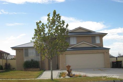 10 Pilgrim Dr, Hillside, VIC 3037