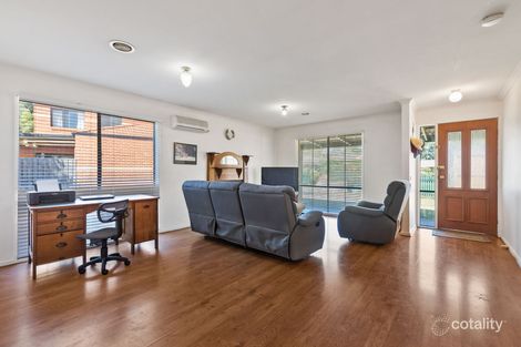 Property photo of 18 Erinka Crescent Patterson Lakes VIC 3197