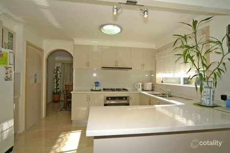 Property photo of 83 Charles Green Avenue Endeavour Hills VIC 3802