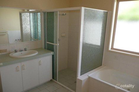 Property photo of 3 Alroe Court Kearneys Spring QLD 4350
